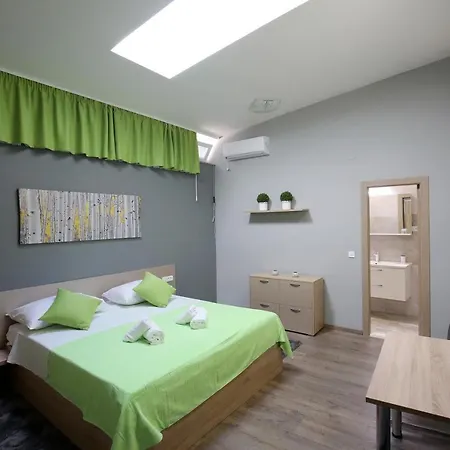 And With Wifi - 14528 Affittacamere 4*
