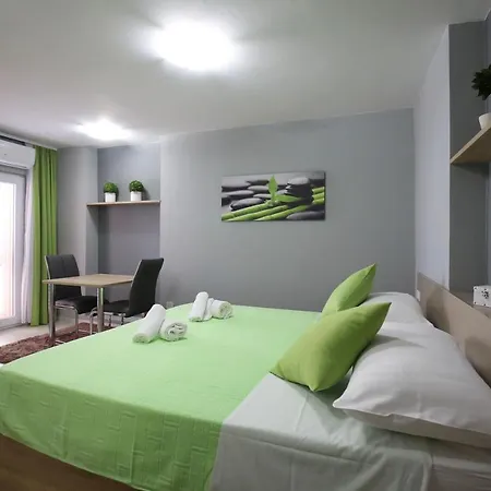 Maison d'hôtes And With Wifi - 14528 Zadar